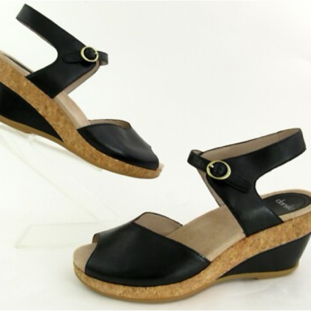 Dansko Black Tan Cork Charlotte Ankle Strap Peep Toe Wedge Sandals Size 40